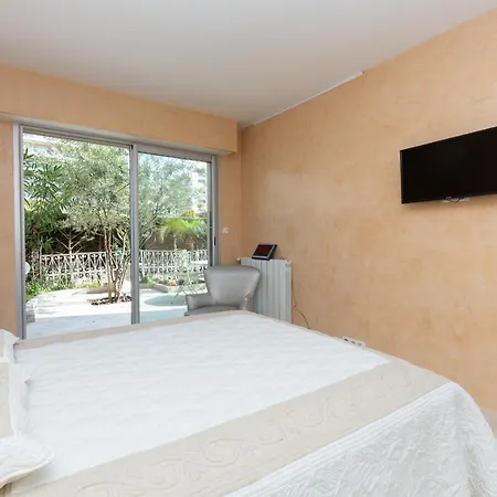 7 Min From The Beaches 2 Terraces Croisette Area Apartment *